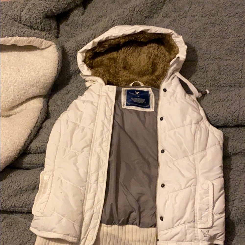 American Eagle puffer vest with fur hood